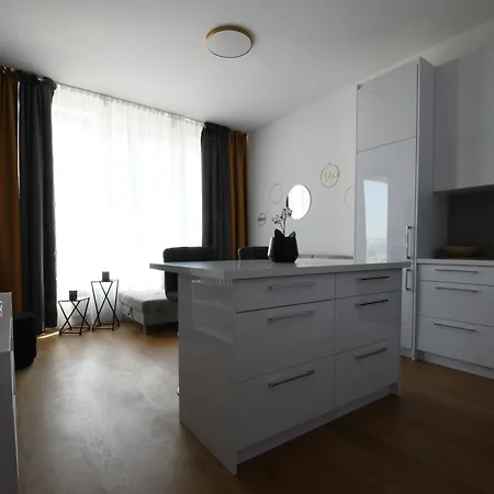 Skau White In Sky Park 3 Tower 27 Floor Panoramic View Free Parking Apartment *