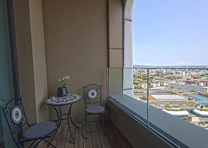 Skau Sky Park White By Zaha Hadid 3 Tower 27 Floor Panoramic View Free Parking Apartament Bratysława